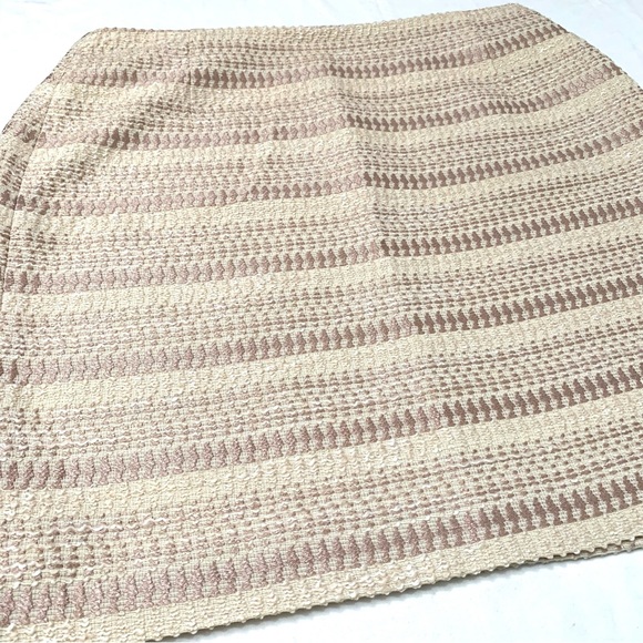 NWT Banana Republic Heritage Collection rose gold/cream tweed textured skirt- 8 - Picture 12 of 12